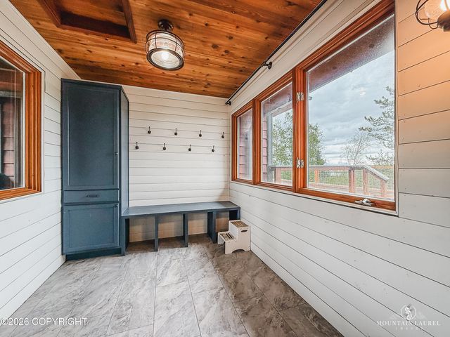 3825 E Palmdale Drive, Wasilla, AK 99654