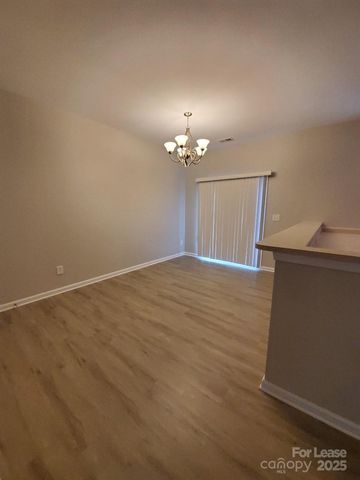 12676 Persimmon Tree Drive, Charlotte, NC 28273