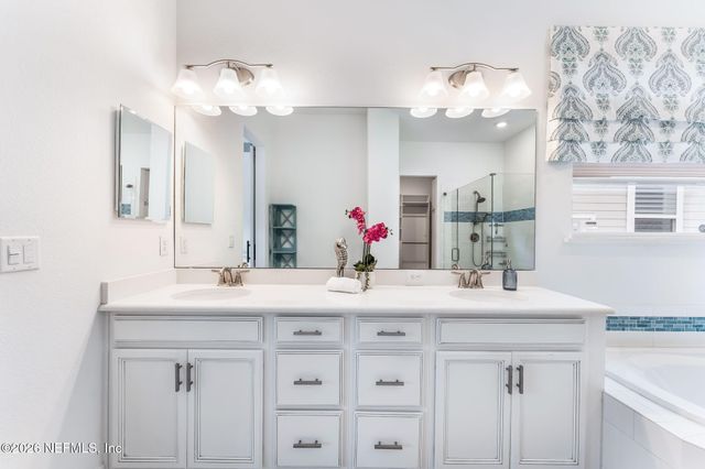 10515 AVENTURA Drive, Jacksonville, FL 32256