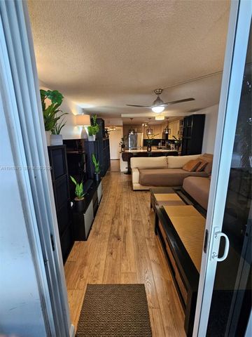 1800 N Andrews Ave 2H, Fort Lauderdale, FL 33311