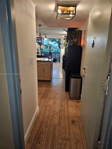 1800 N Andrews Ave 2H, Fort Lauderdale, FL 33311