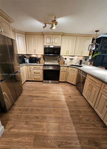 1800 N Andrews Ave 2H, Fort Lauderdale, FL 33311