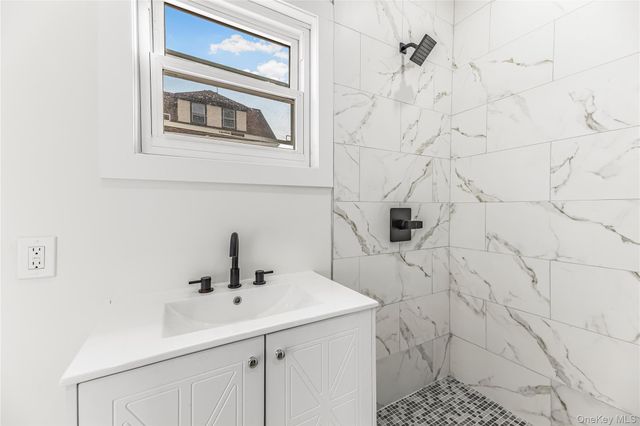 184 Hillside Avenue, Mount Vernon, NY 10553