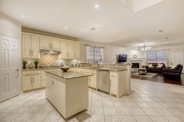 13192 Bavarian Drive, Frisco, TX 75033