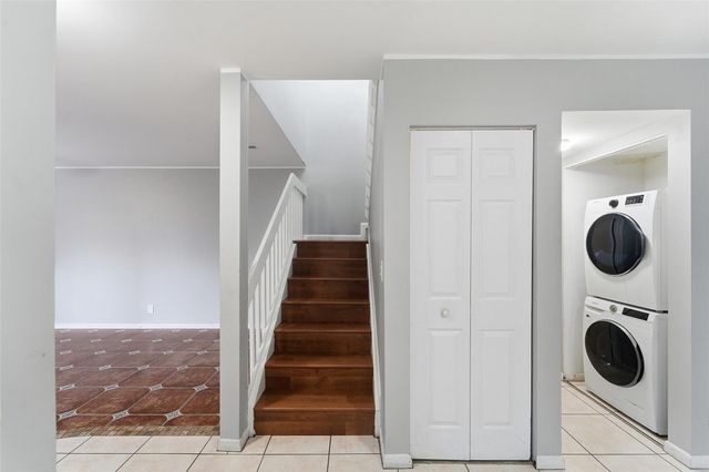 2501 NW 99th Avenue, Coral Springs, FL 33065