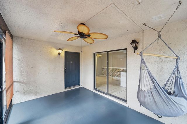 2501 NW 99th Avenue, Coral Springs, FL 33065