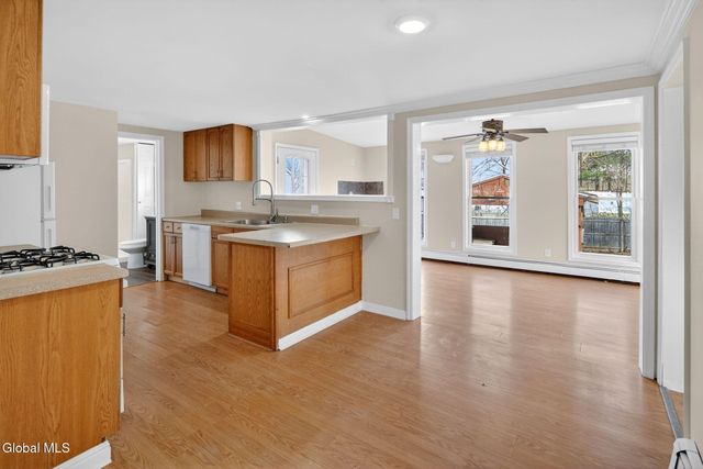 3 Newbury Street, Rensselaer, NY 12144