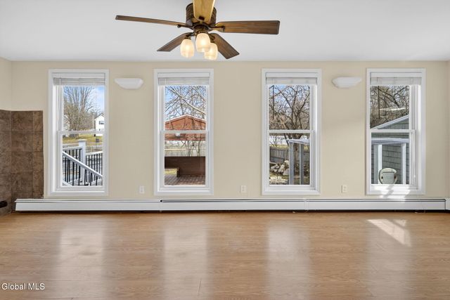 3 Newbury Street, Rensselaer, NY 12144