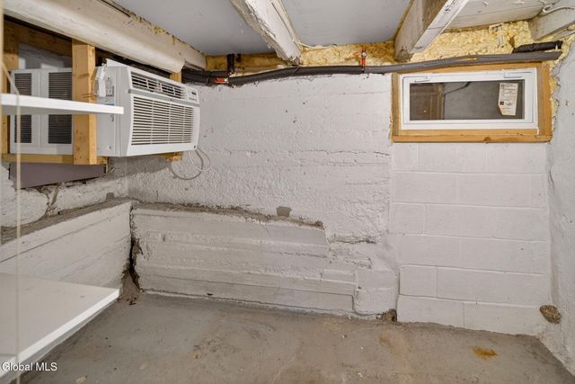 3 Newbury Street, Rensselaer, NY 12144