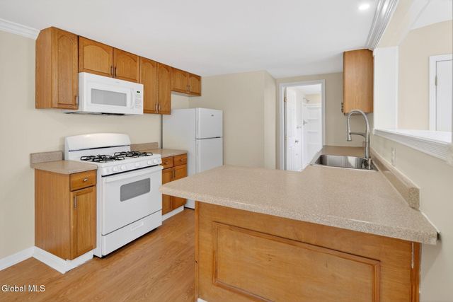 3 Newbury Street, Rensselaer, NY 12144