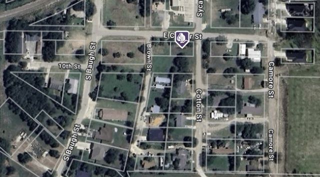 202 E Carver Street, Alvarado, TX 76009