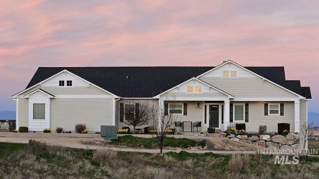 27204 Serenity Ln, Caldwell, ID 83607