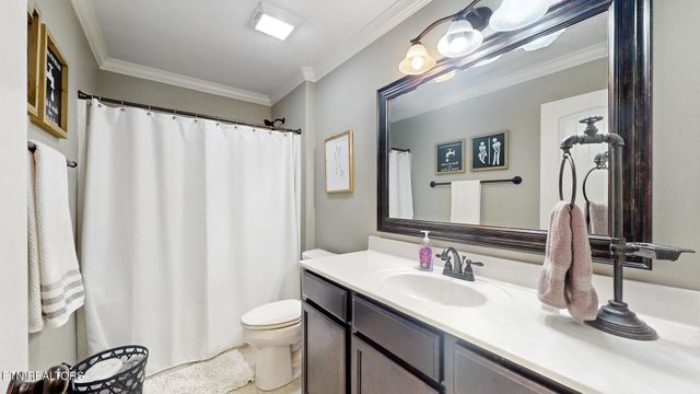 1996 Olivia Circle, Loudon, TN 37774