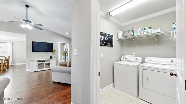 1996 Olivia Circle, Loudon, TN 37774