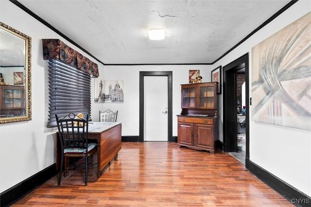 104 Garden City Drive, Salina, NY 13211