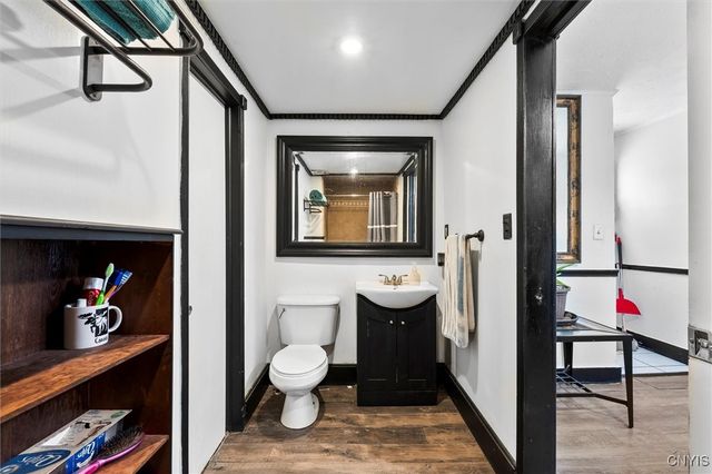 104 Garden City Drive, Salina, NY 13211