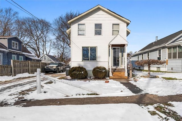 104 Garden City Drive, Salina, NY 13211