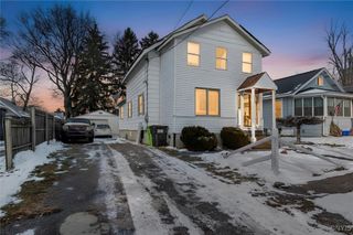 104 Garden City Drive, Salina, NY 13211