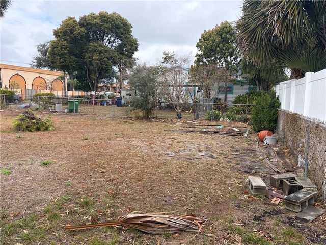 8723 N RIVER FOREST CIRCLE, Tampa, FL 33604