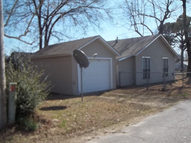 1413 Hamilton, Mena, AR 71953