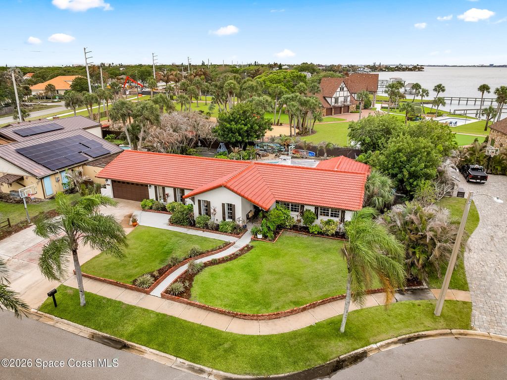 305 Sand Pine Road, Indialantic, FL 32903