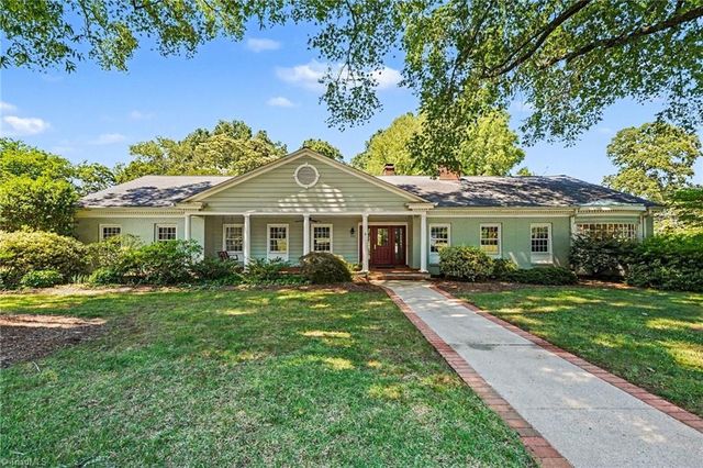 400 Maegeo Drive, Lexington, NC 27292