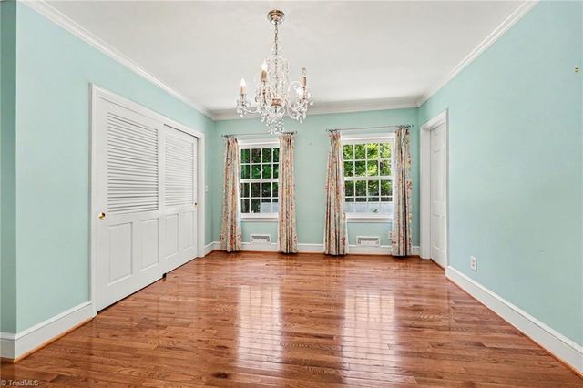 400 Maegeo Drive, Lexington, NC 27292