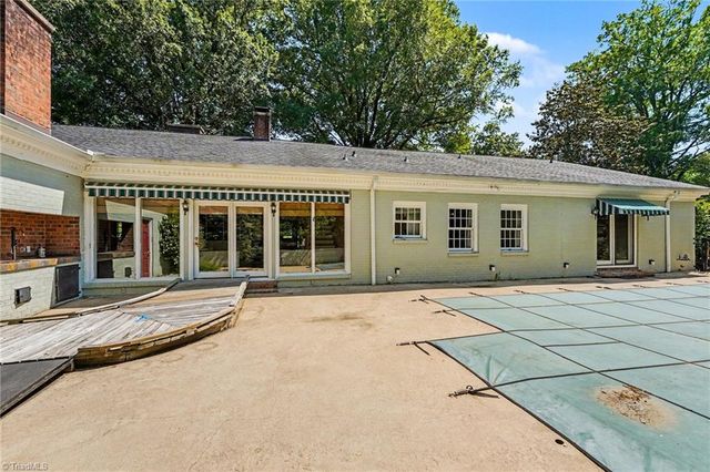 400 Maegeo Drive, Lexington, NC 27292