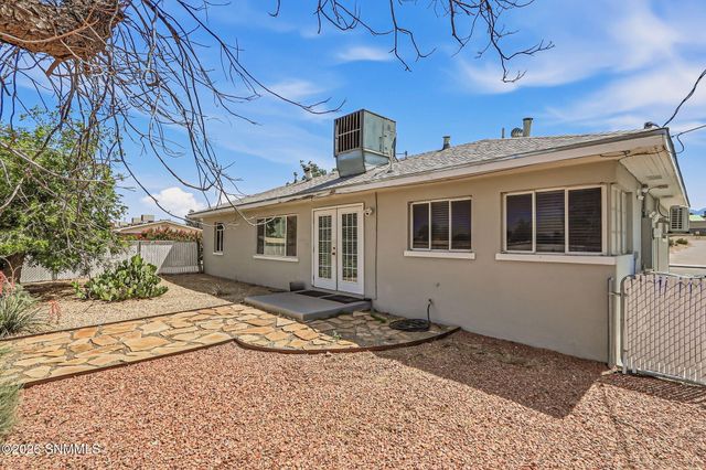 2460 Jordan Road, Las Cruces, NM 88001