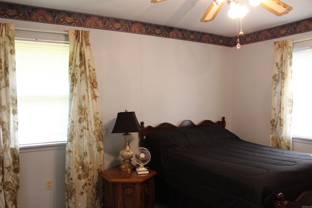 5100 Arlington Drive, North Little Rock, AR 72116