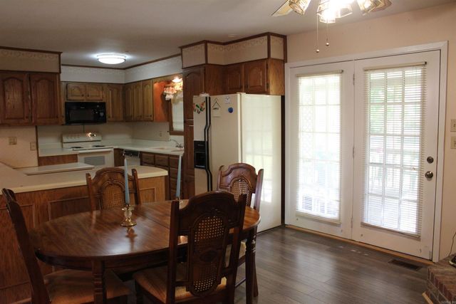 5100 Arlington Drive, North Little Rock, AR 72116