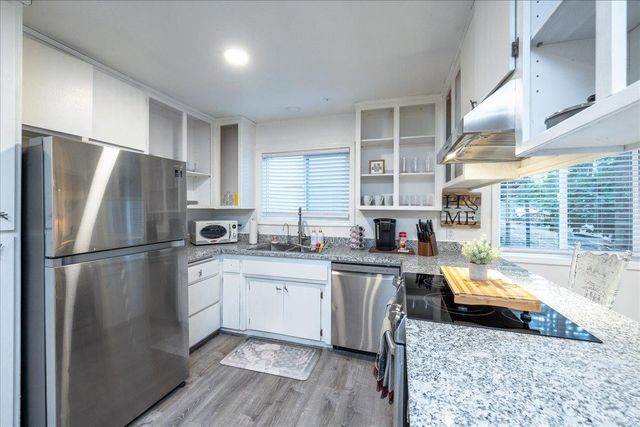 489 Alpine Dr, Colfax, CA 95713
