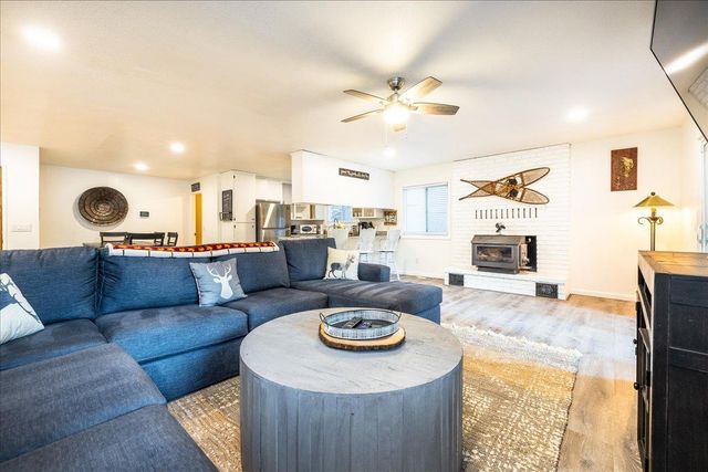 489 Alpine Dr, Colfax, CA 95713