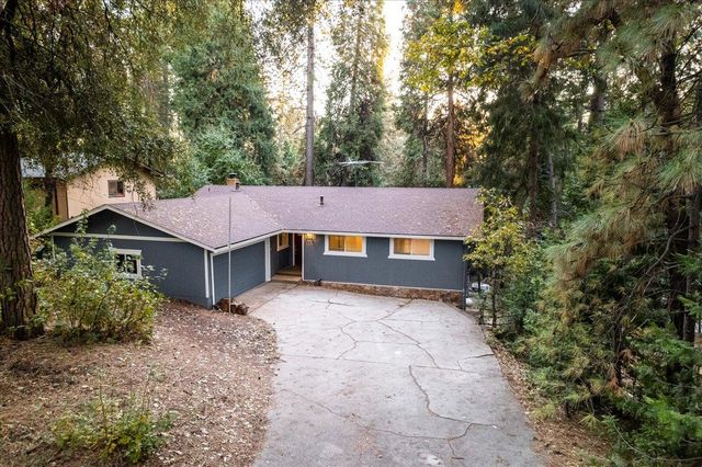 489 Alpine Dr, Colfax, CA 95713