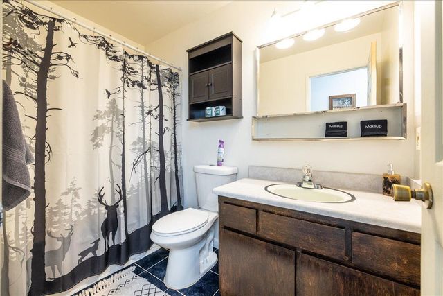489 Alpine Dr, Colfax, CA 95713
