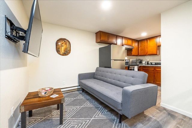 489 Alpine Dr, Colfax, CA 95713