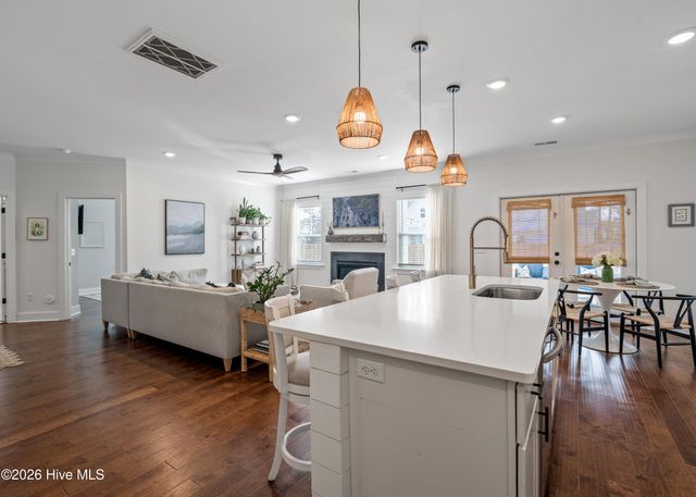 6132 Bailey Buck Road, Wilmington, NC 28409