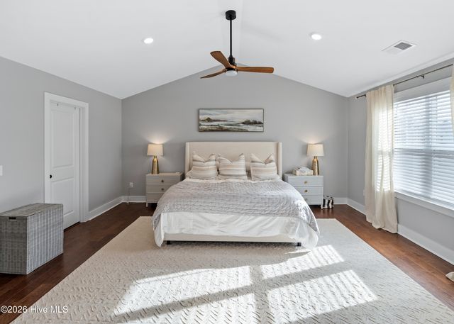 6132 Bailey Buck Road, Wilmington, NC 28409