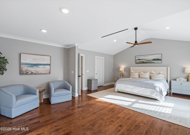 6132 Bailey Buck Road, Wilmington, NC 28409