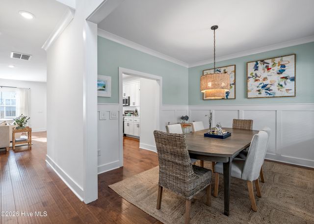 6132 Bailey Buck Road, Wilmington, NC 28409