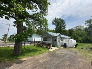2262 County Route 12, Hastings, NY 13036