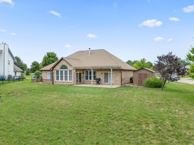 7847 Kings Ridge Circle 7847 Kings Ridge Circle, Fairborn, OH 45324