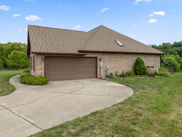 7847 Kings Ridge Circle 7847 Kings Ridge Circle, Fairborn, OH 45324
