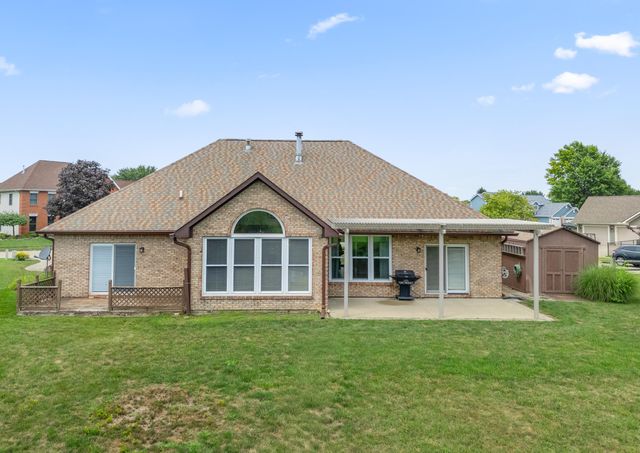 7847 Kings Ridge Circle 7847 Kings Ridge Circle, Fairborn, OH 45324