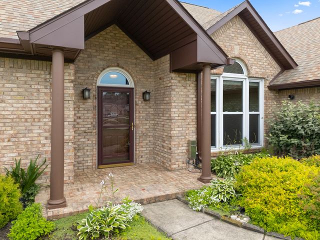 7847 Kings Ridge Circle 7847 Kings Ridge Circle, Fairborn, OH 45324