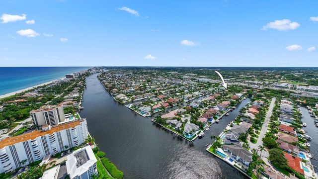 910 Banyan Drive, Delray Beach, FL 33483