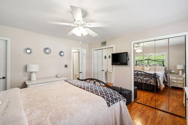 910 Banyan Drive, Delray Beach, FL 33483