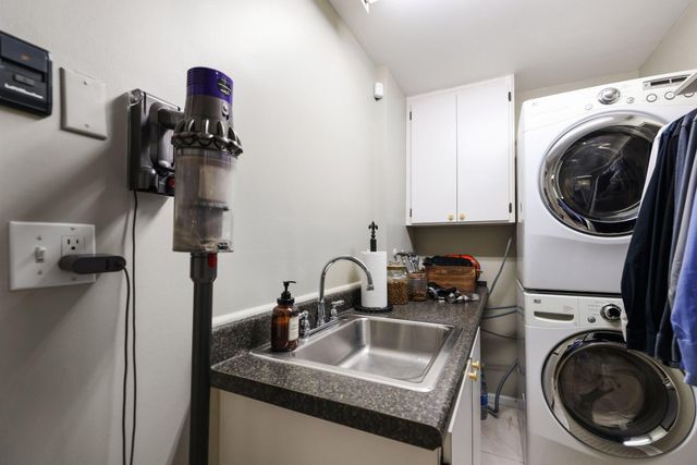 910 Banyan Drive, Delray Beach, FL 33483