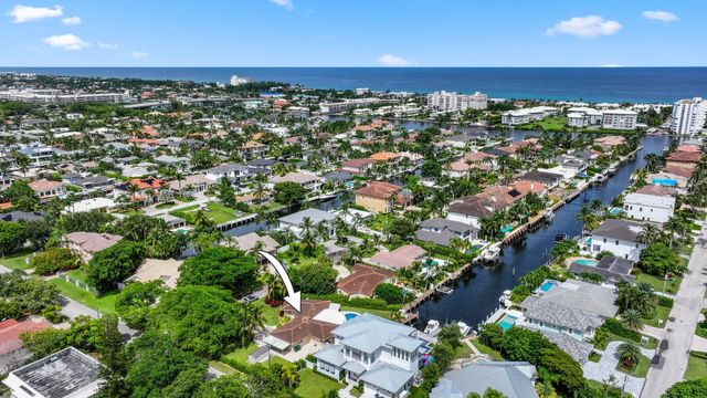910 Banyan Drive, Delray Beach, FL 33483