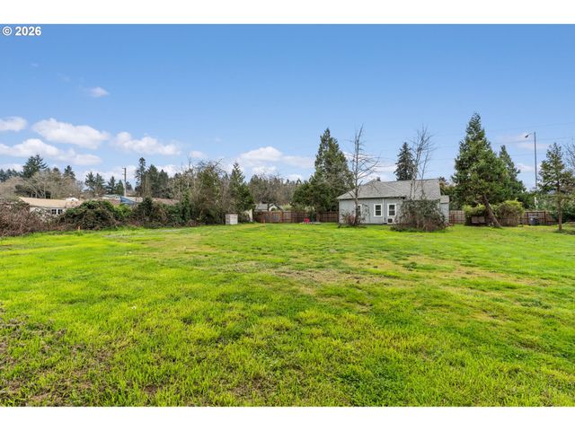 W 18th Ave LOT 2, Eugene, OR 97402